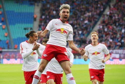  纳格尔斯曼创奇迹，莱比锡欧冠资格稳如磐石  