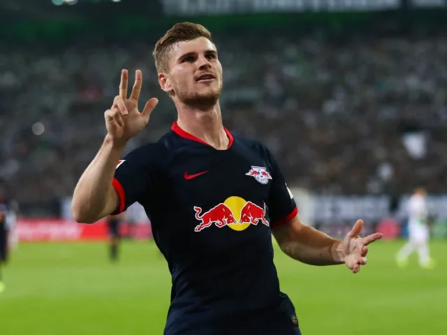  莱比锡红牛客场奏凯而归，稳居联赛前列宝座